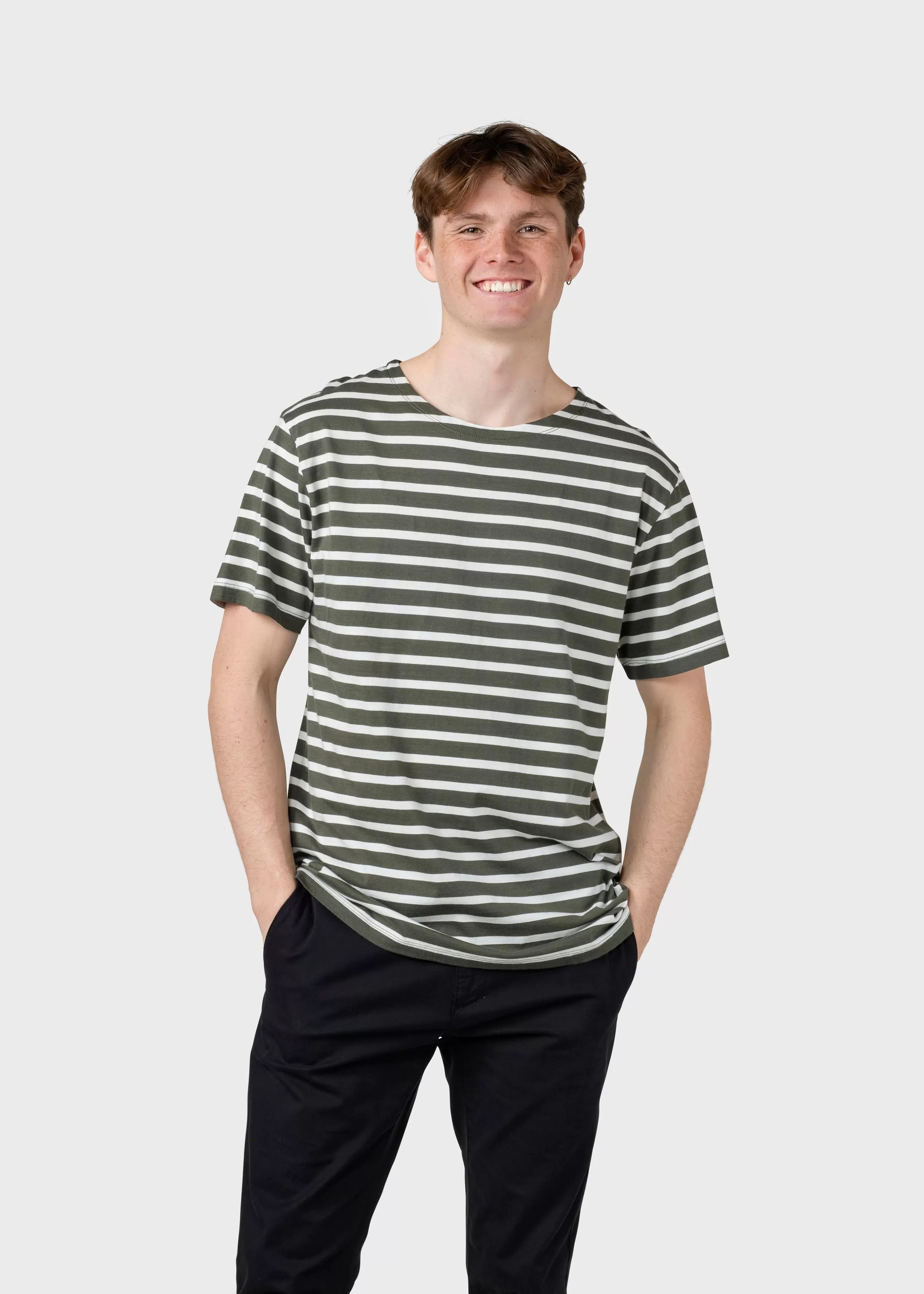 Klitmoller Collective Albert tee - Olive/cream- T-shirts