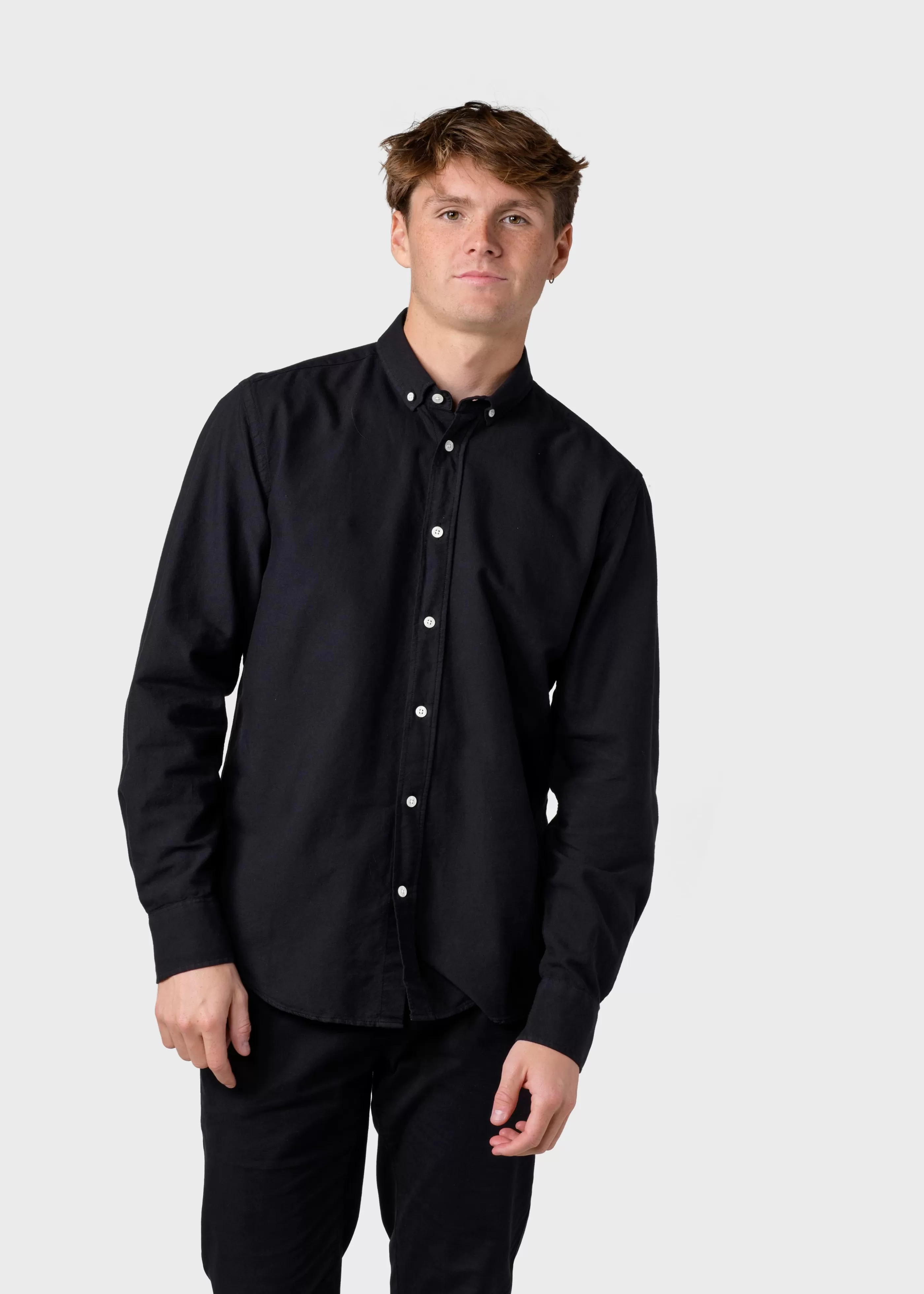 Klitmoller Collective Basic shirt - Black- Hemden