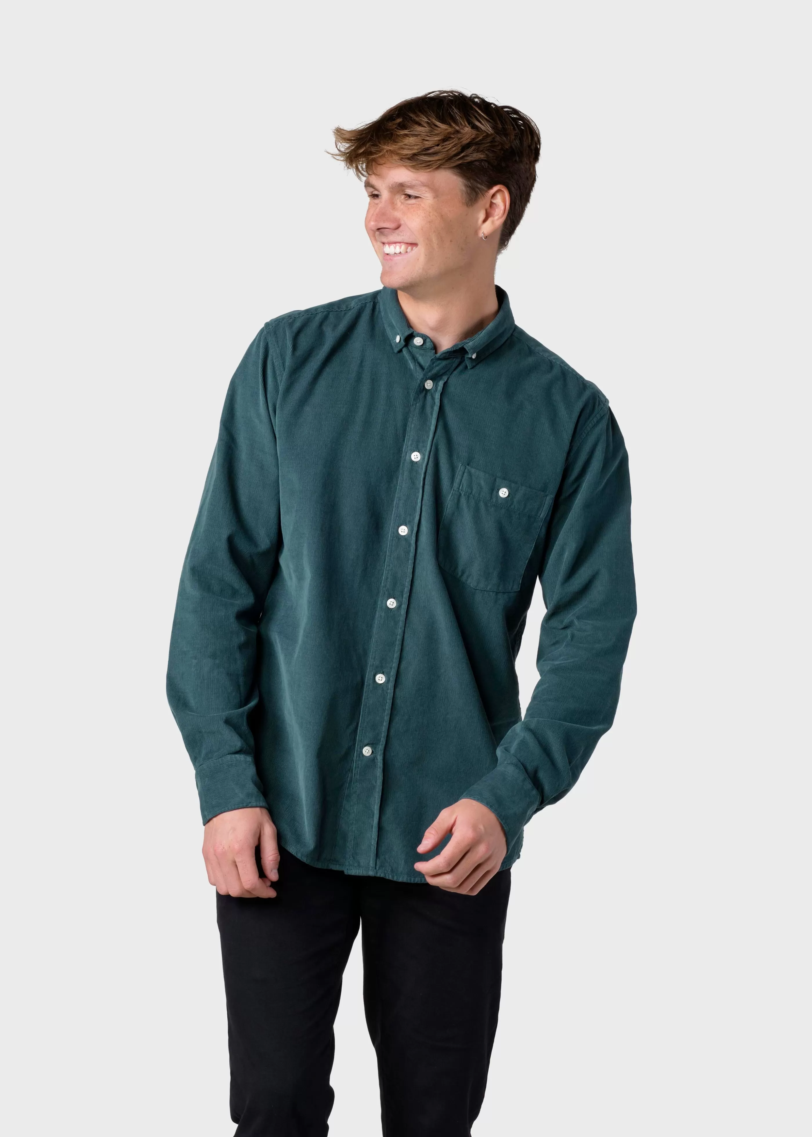 Klitmoller Collective Benjamin corduroy shirt - Moss Green- Hemden