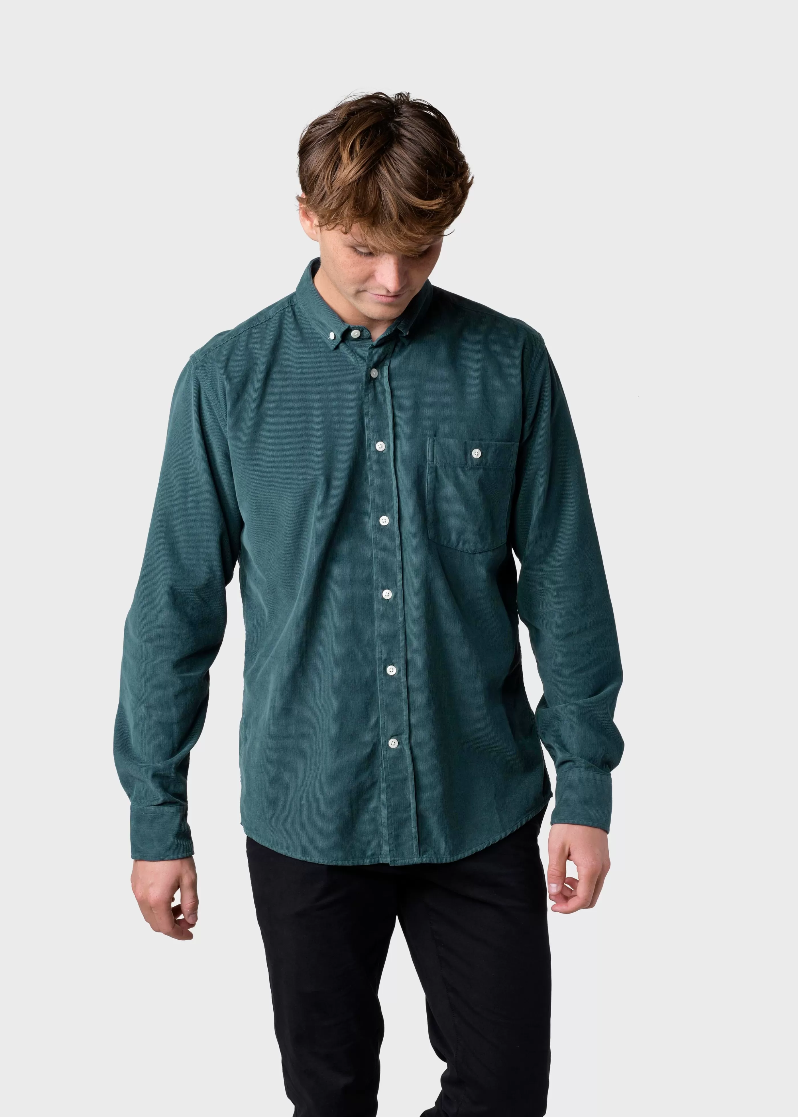 Klitmoller Collective Benjamin corduroy shirt - Moss Green- Hemden