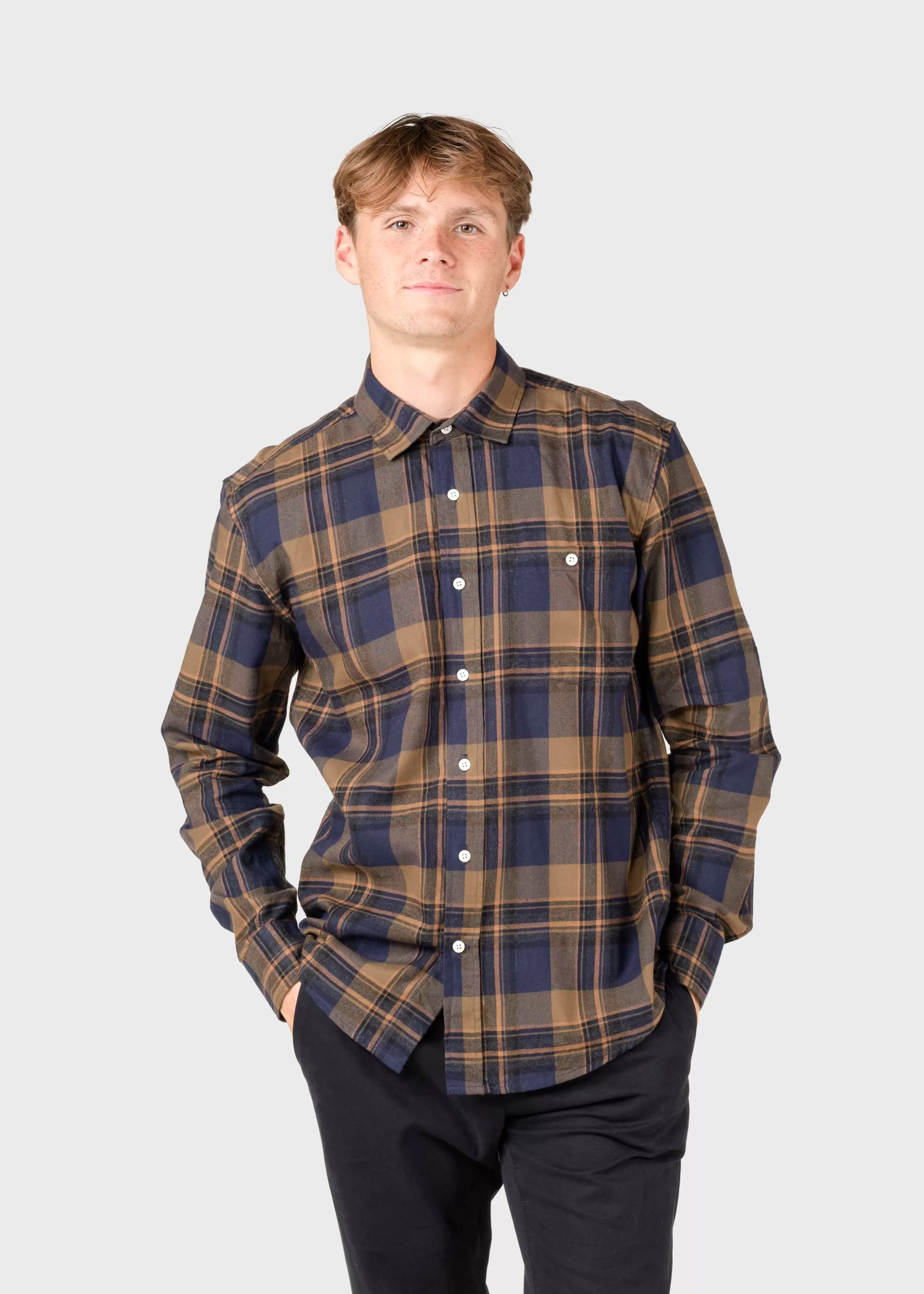 Klitmoller Collective Eddie shirt - Black/brown/navy- Hemden