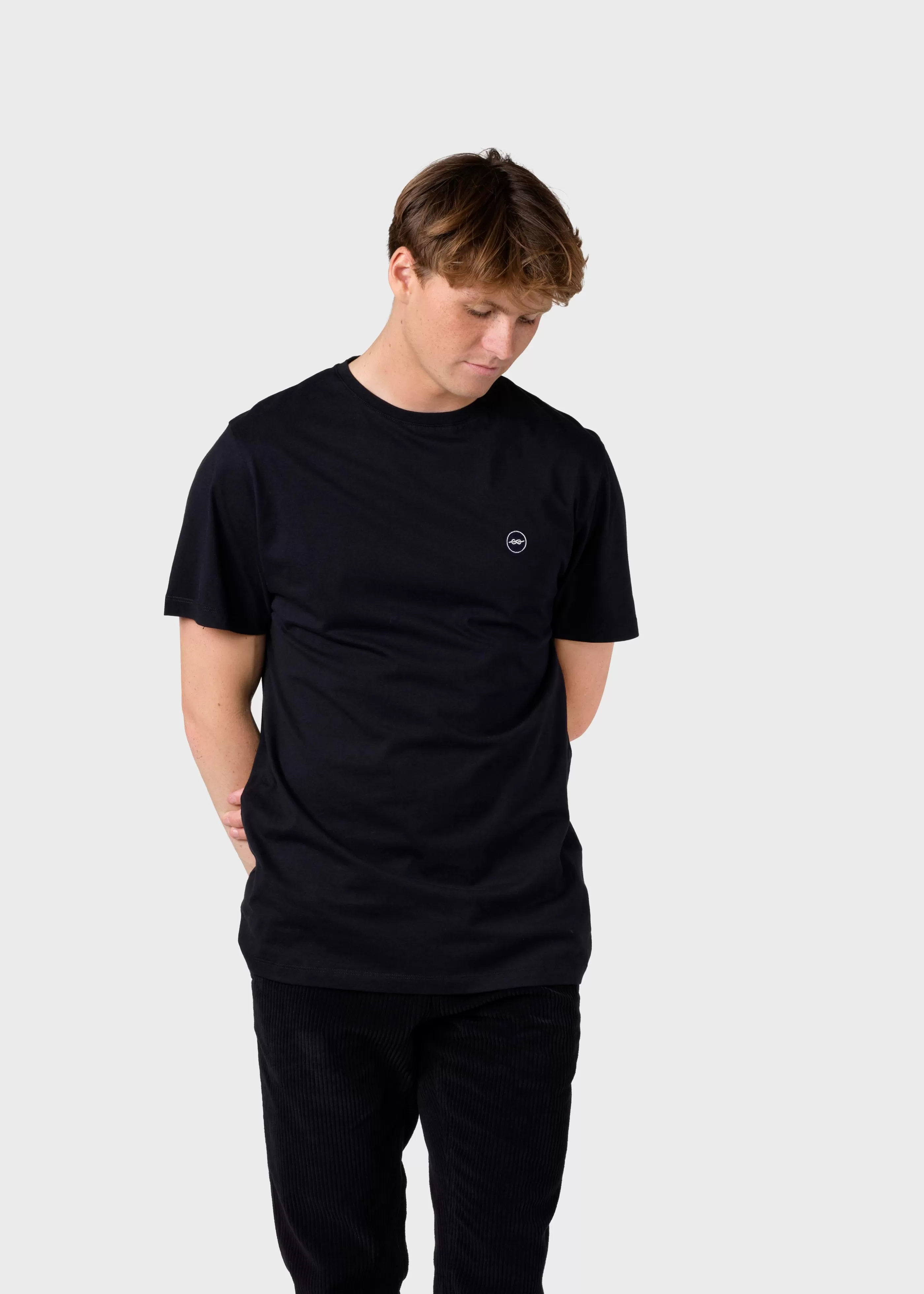 Klitmoller Collective Elton tee - Black- T-shirts