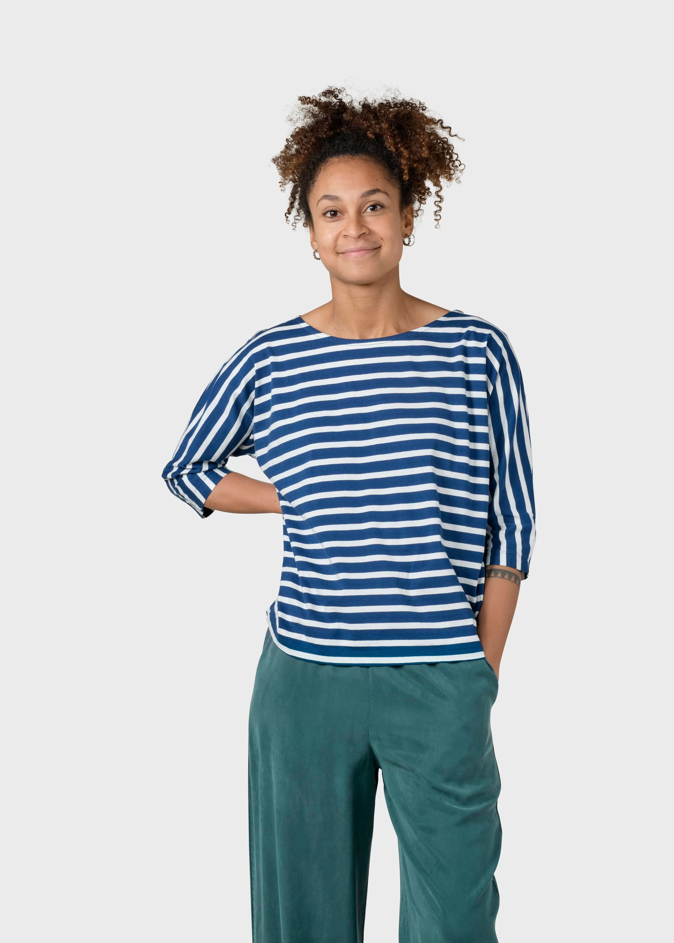 Klitmoller Collective Emma striped tee - Ocean/cream- T-shirts