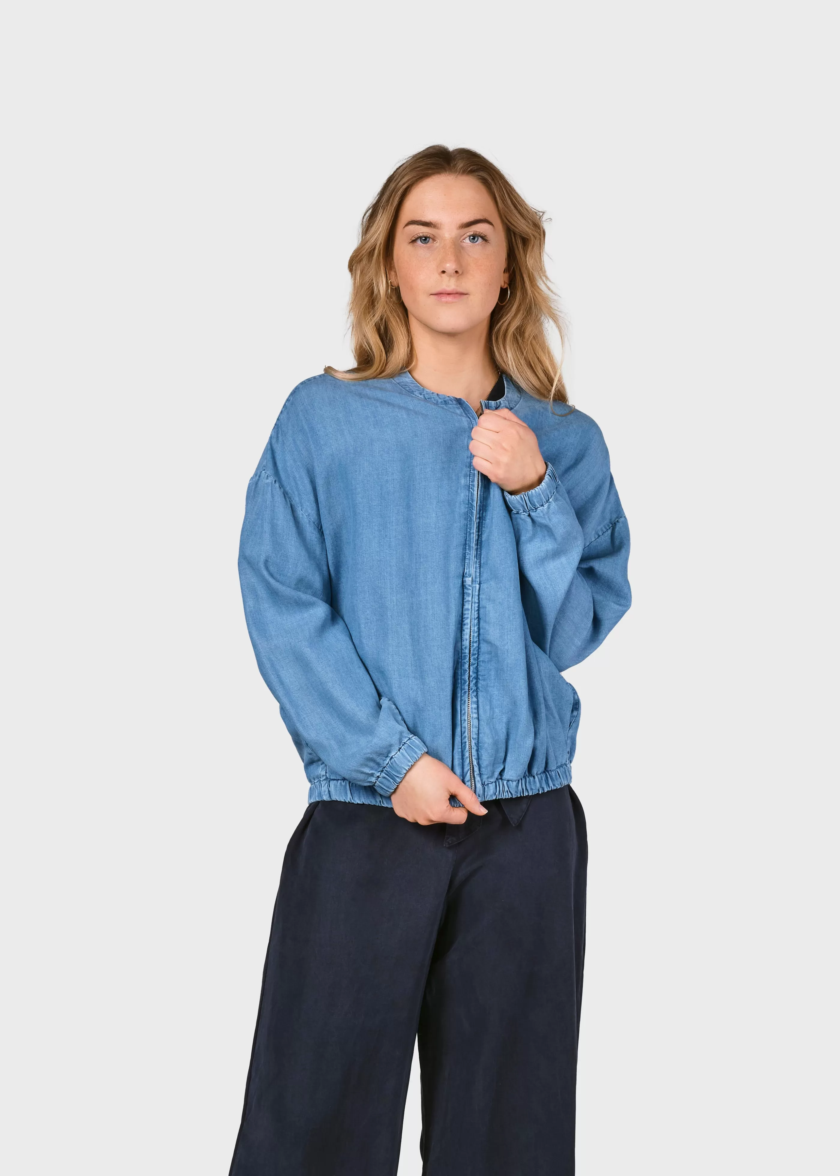 Klitmoller Collective Esther jacket - Light blue chambrey- Jacken