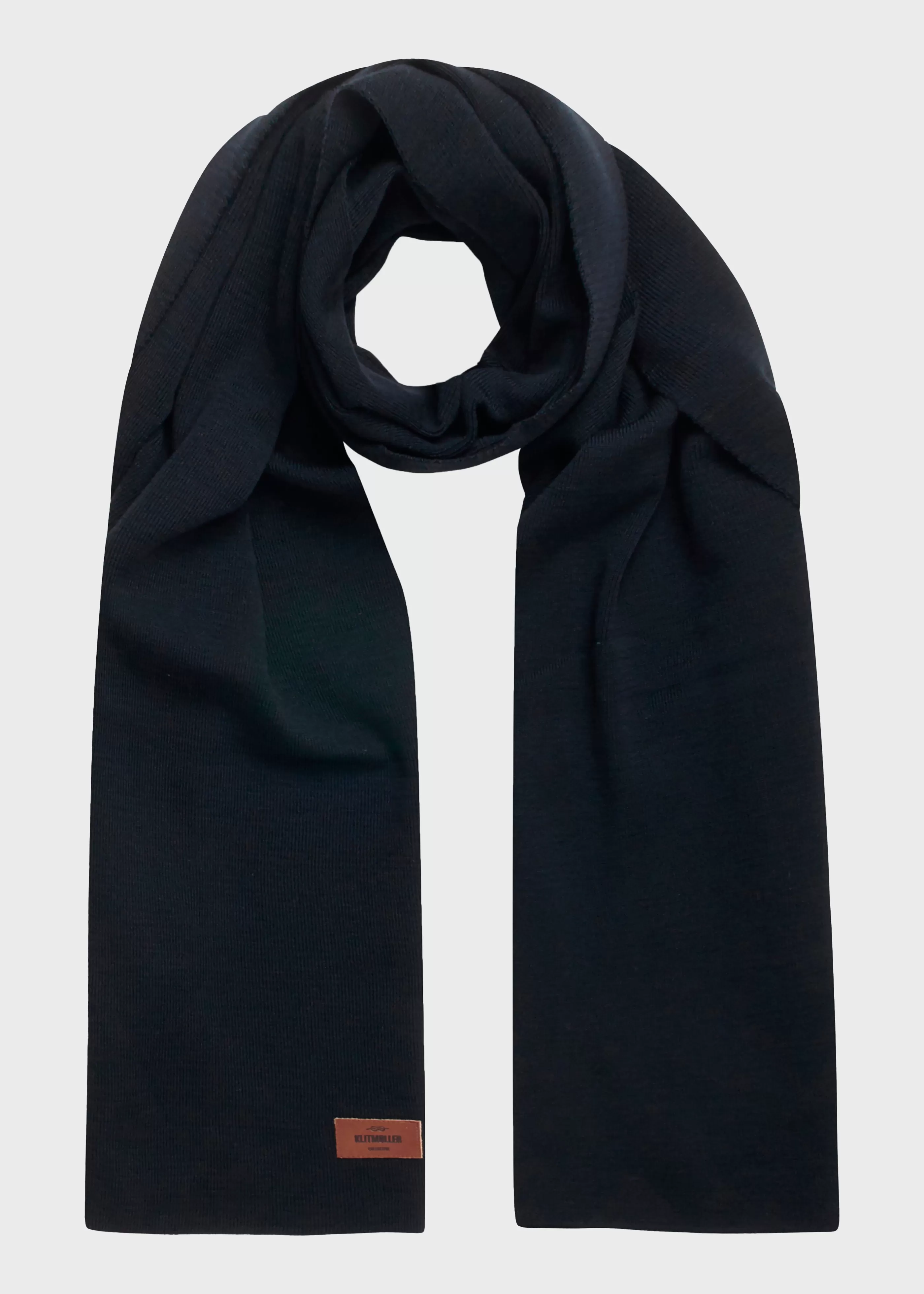 Klitmoller Collective Fine rib scarf - Black- Accessories