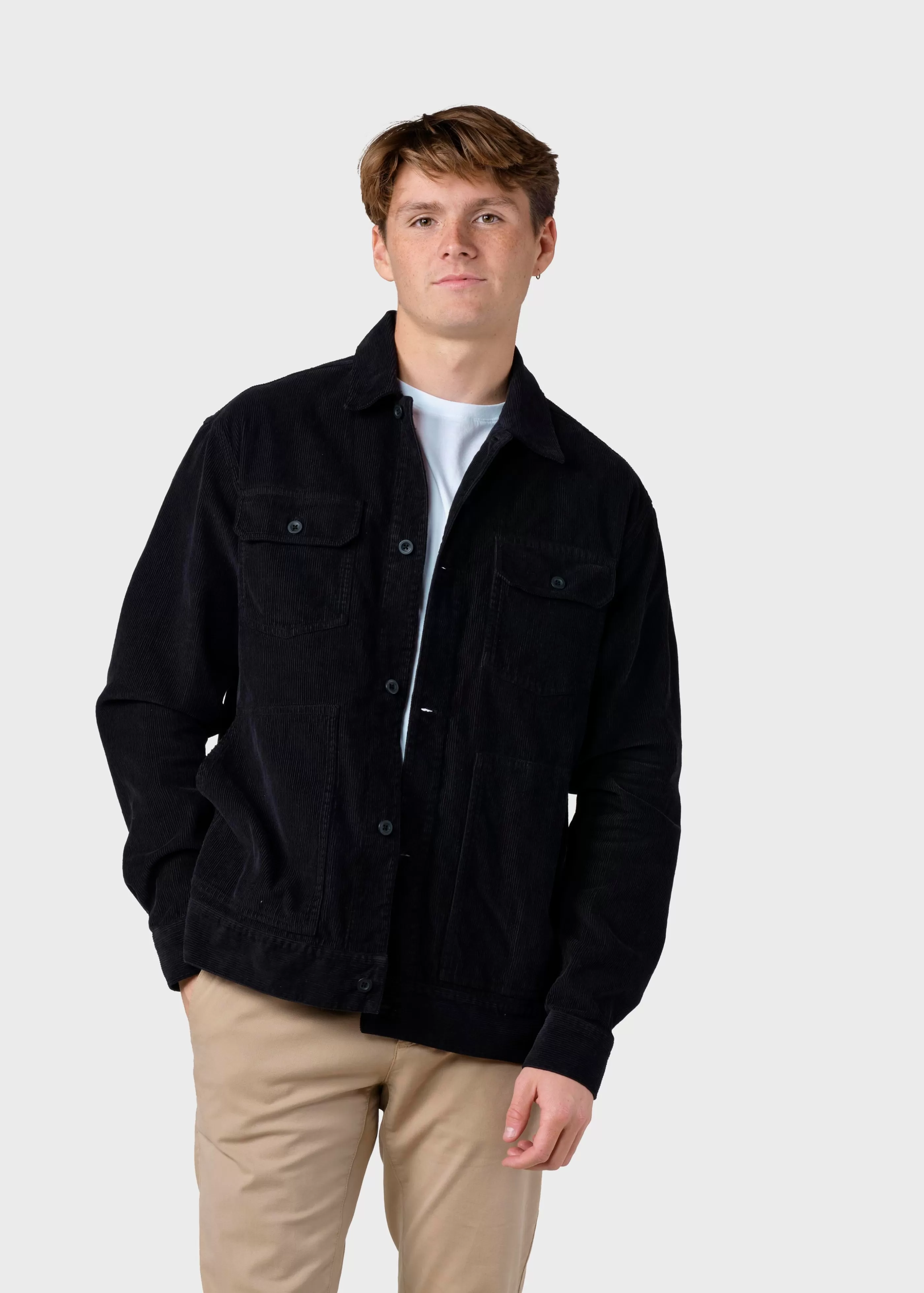 Klitmoller Collective niklas-corduroy-overshirt - Black- Jacken