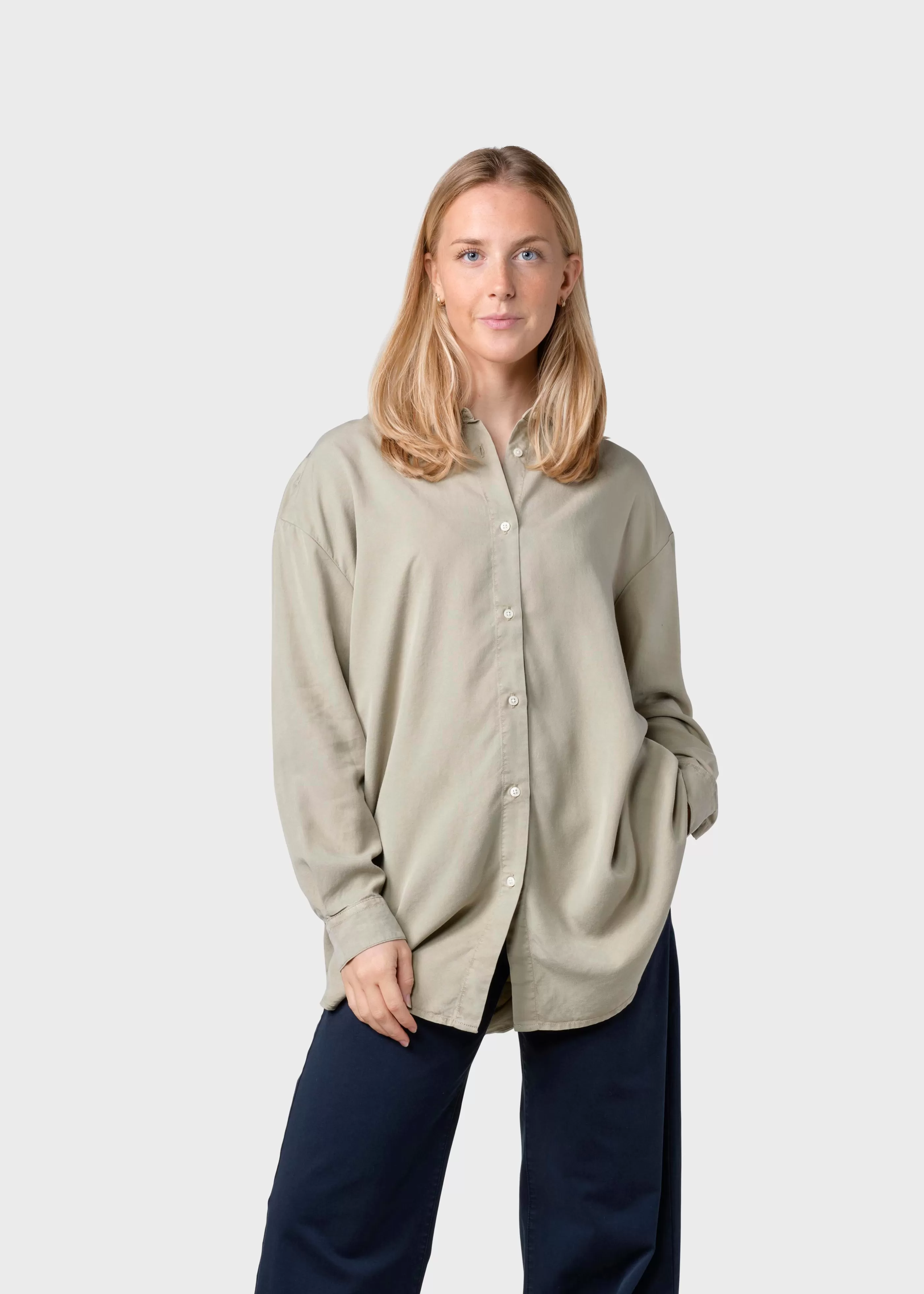 Klitmoller Collective Ofelia lyocell shirt - Sand- Hemden