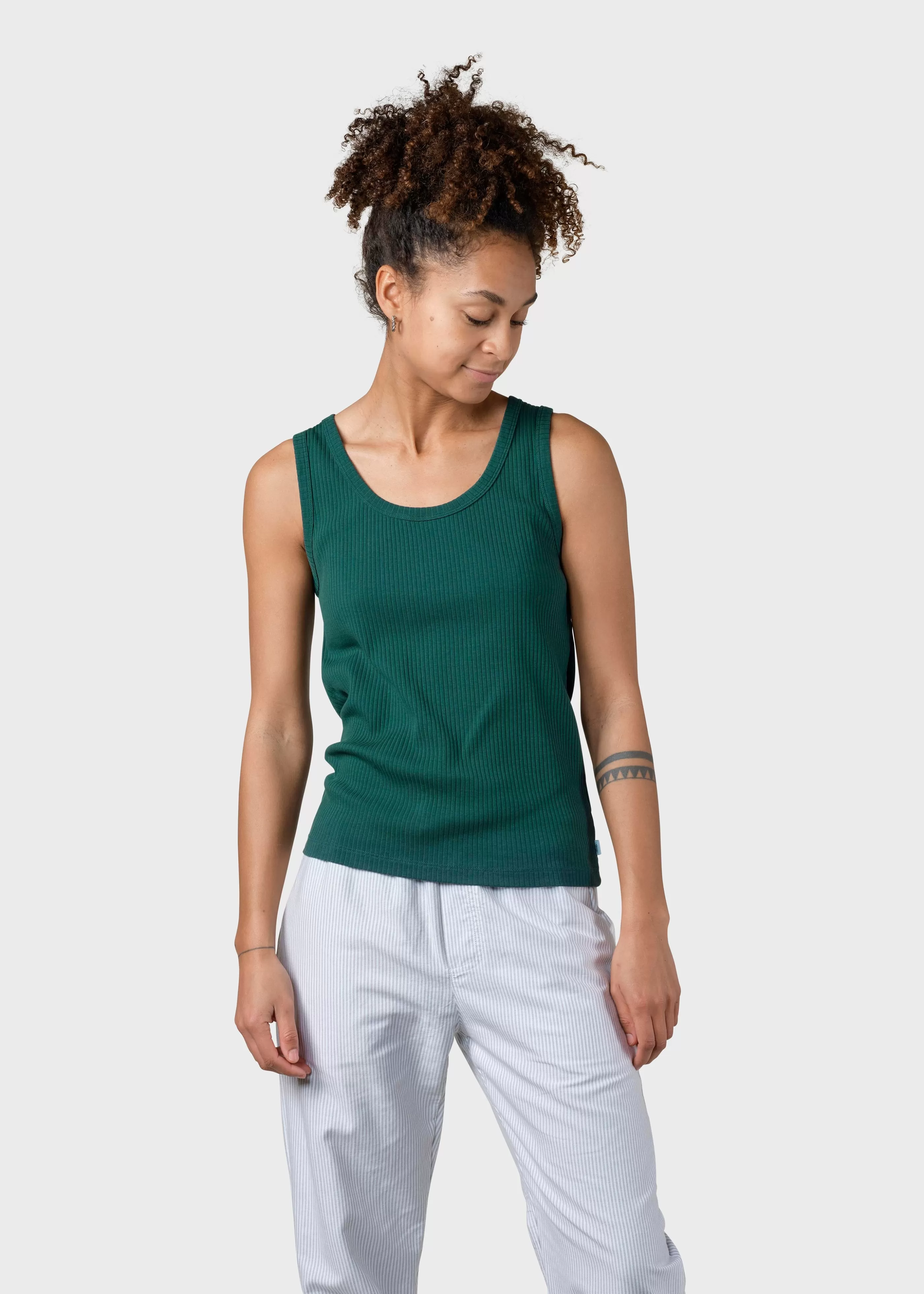 Klitmoller Collective Rib top - Moss Green- T-shirts