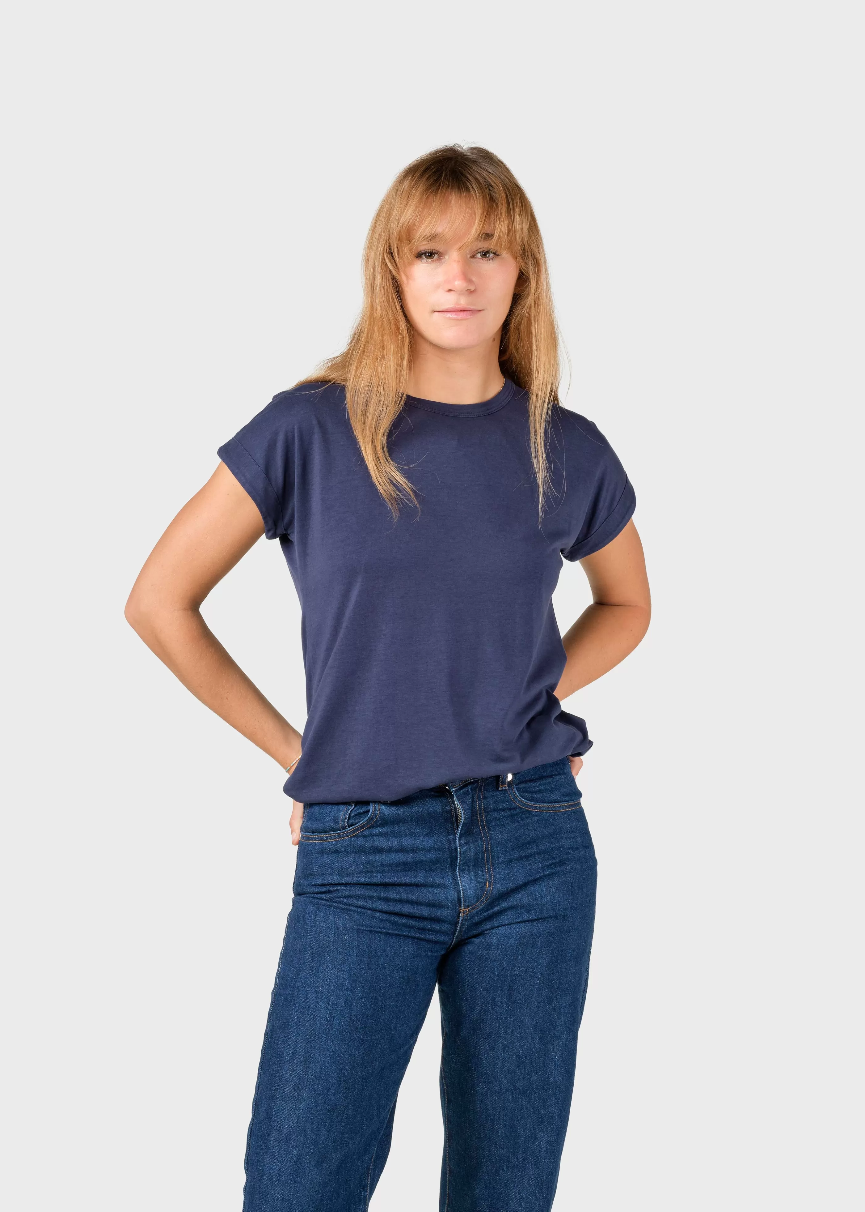 Klitmoller Collective Sigrid tee - Deep blue- T-shirts