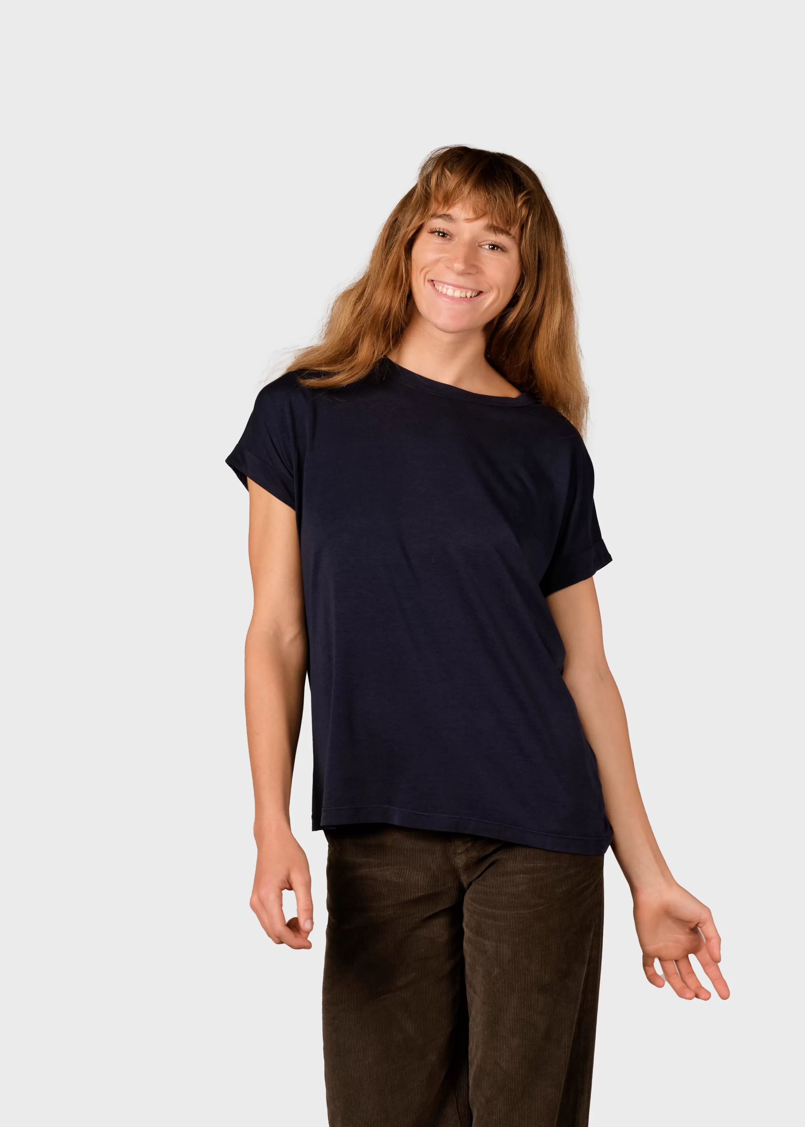 Klitmoller Collective Sigrid tee - Navy- T-shirts